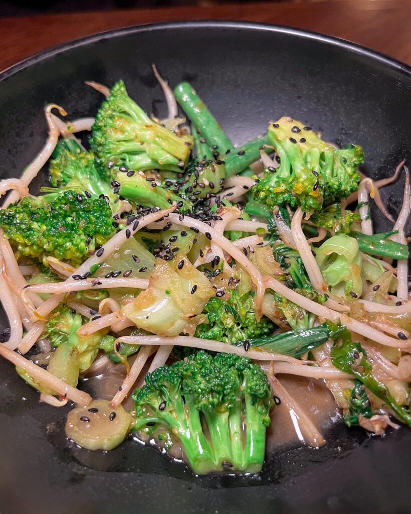 Fried greens (broccoli, green beans)